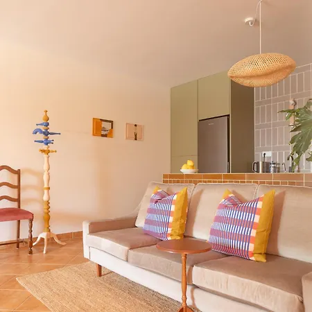 Coastal Garden - Kismet Boutique - Breakfast Included 4*